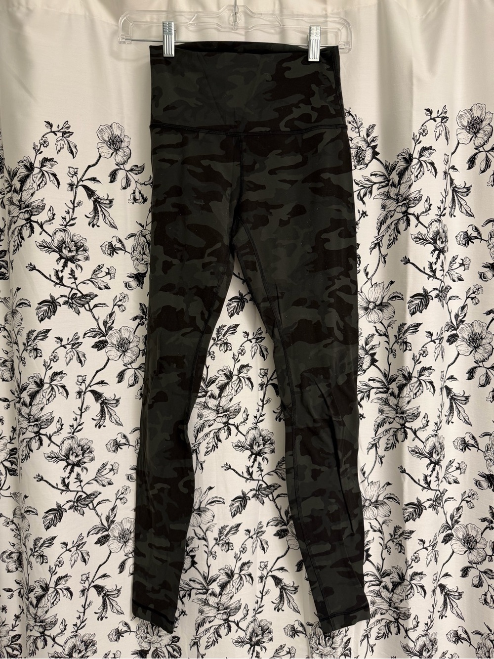 Lululemon Align Leggings Green Camo Size 4